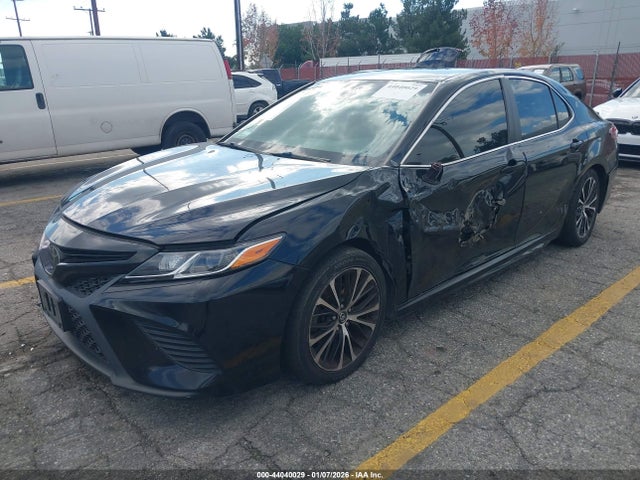 4T1B11HK0JU108836 Toyota CAMRY SE