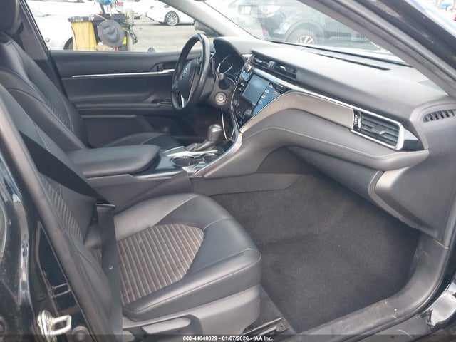 4T1B11HK0JU108836 Toyota CAMRY SE
