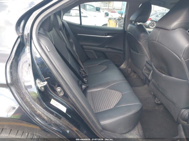 4T1B11HK0JU108836 Toyota CAMRY SE