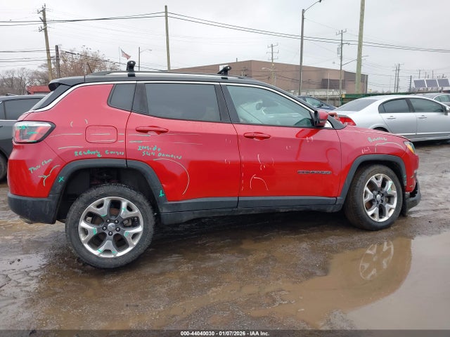 2018 Jeep Compass Limited 4x4 მანქანა იყიდება აუქციონზე, vin: 3C4NJDCB1JT266283, აუქციონის ნომერი: 44040030