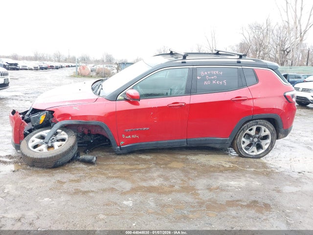 2018 Jeep Compass Limited 4x4 მანქანა იყიდება აუქციონზე, vin: 3C4NJDCB1JT266283, აუქციონის ნომერი: 44040030