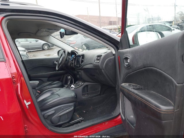 2018 Jeep Compass Limited 4x4 მანქანა იყიდება აუქციონზე, vin: 3C4NJDCB1JT266283, აუქციონის ნომერი: 44040030