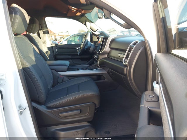 Aukcja sprzedaży 2020 Ram 1500 Big Horn  4x4 5'7 Box, vin: 1C6SRFFM6LN398826, numer aukcji: 44040045