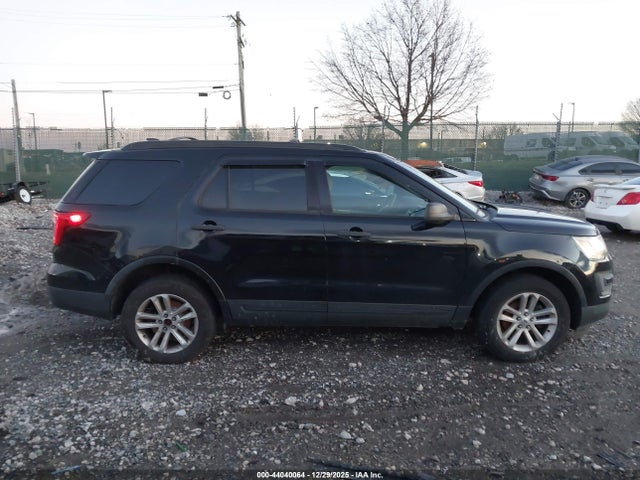 1FM5K8BH9HGA31098 Ford Explorer