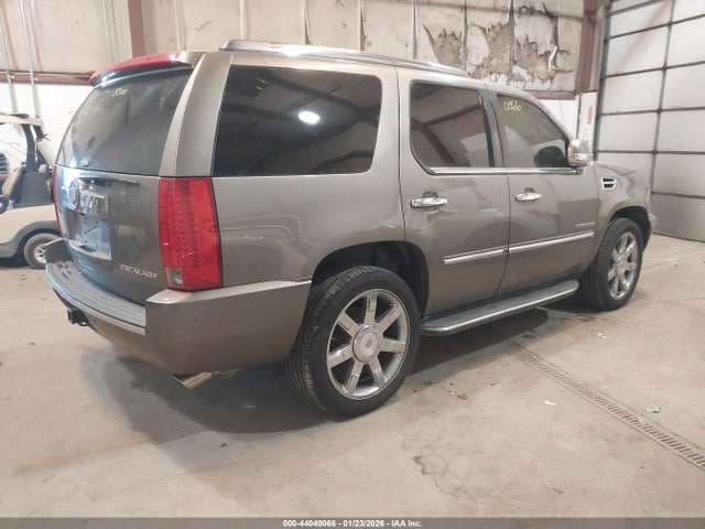 2013 CADILLAC ESCALADE 1GYS3BEF4DR147071 Photo 3