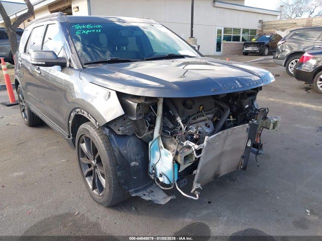 Ford EXPLORER XLT 2017 1FM5K7D82HGD55355 Image 18