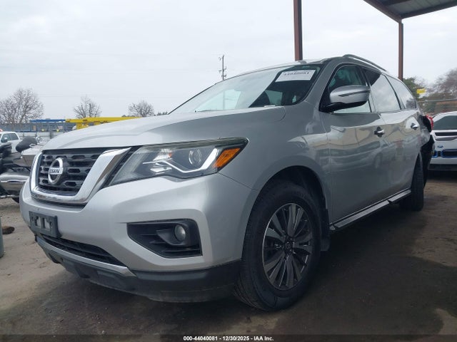 Nissan Pathfinder Sv 2017 5N1DR2MN2HC902339 Image 2