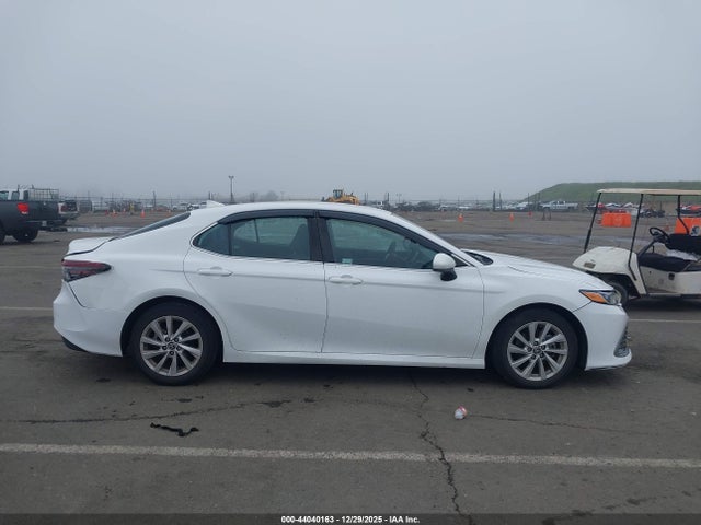 Toyota CAMRY LE 2023 4T1C11AK2PU796586 Image 13