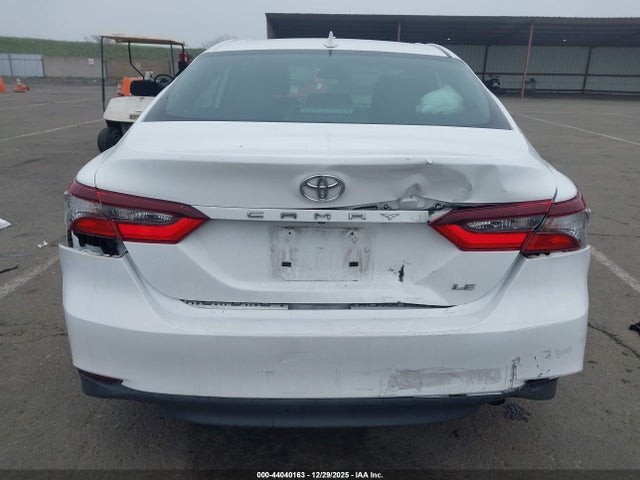 Toyota CAMRY LE 2023 4T1C11AK2PU796586 Image 16