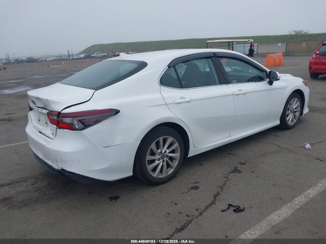 Toyota CAMRY LE 2023 4T1C11AK2PU796586 Image 4