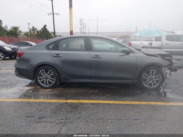 3KPF54ADXRE791811 KIA Forte Gt-line