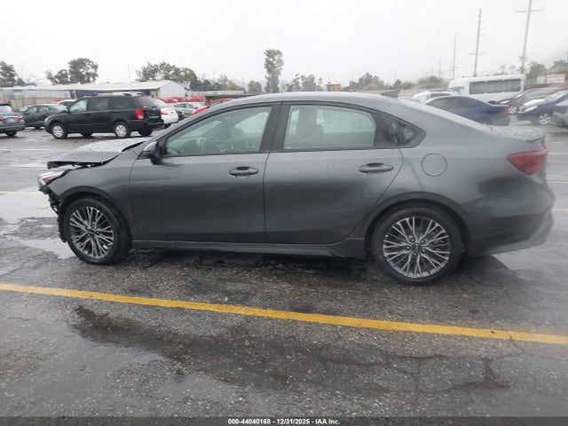 3KPF54ADXRE791811 KIA Forte Gt-line