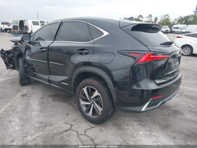 JTJGJRDZ8L2146029 Lexus NX 300H