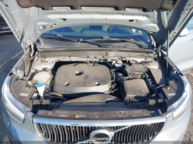 YV4162UK5L2192371 Volvo Xc40 T5 Momentum