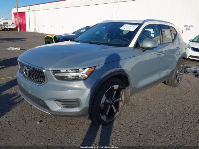 YV4162UK5L2192371 Volvo Xc40 T5 Momentum