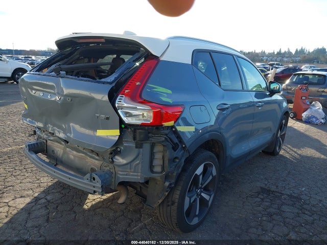 YV4162UK5L2192371 Volvo Xc40 T5 Momentum