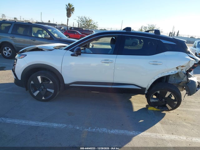 3N8AP6DA8SL397456 Nissan Kicks Sr Fwd