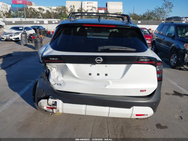 3N8AP6DA8SL397456 Nissan Kicks Sr Fwd