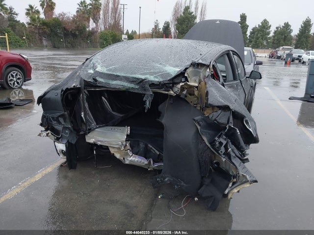 2025 TESLA MODEL 3 5YJ3E1EA0SF018962 Photo 5