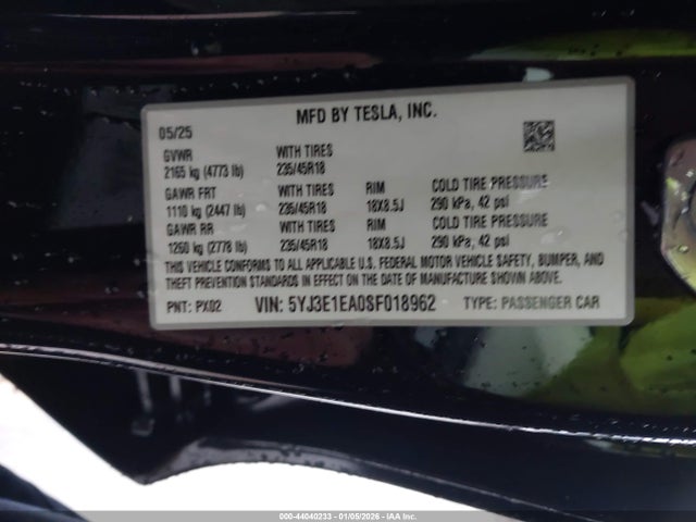 2025 TESLA MODEL 3 5YJ3E1EA0SF018962 Photo 8