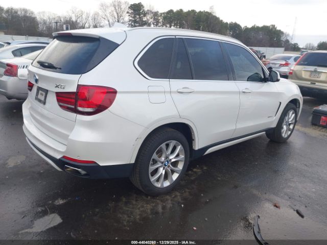 2018 BMW X5 5UXKS4C51J0Z90495 Photo 3