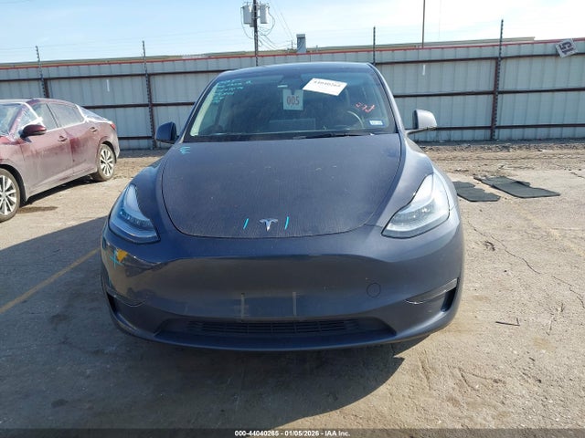 7SAYGDEE7PA089801 Tesla Model Y