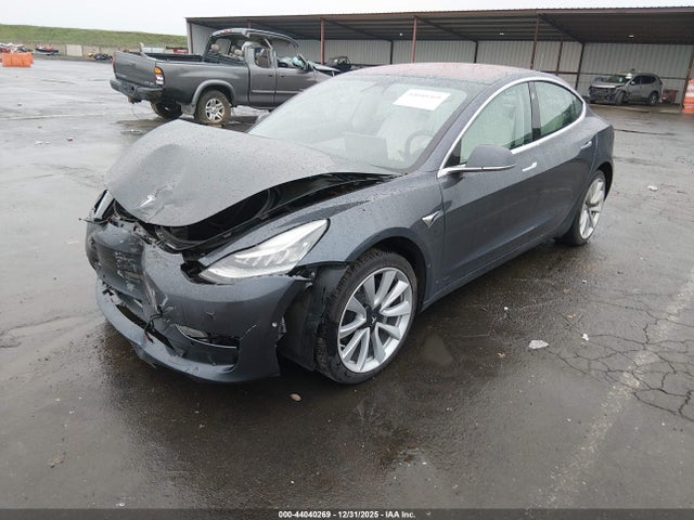 2018 TESLA MODEL 3 5YJ3E1EA8JF169207 Photo 1