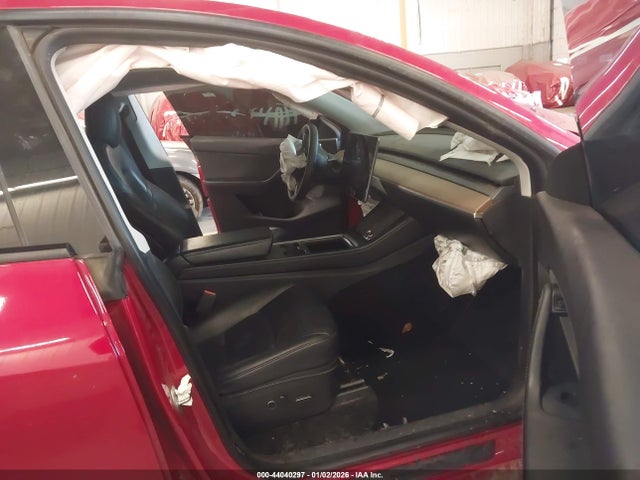 2021 TESLA MODEL Y 5YJYGDEE3MF180138 Photo 4