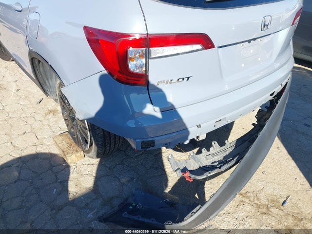 5FNYF5H20NB026532 Honda Pilot 2wd Special Edition