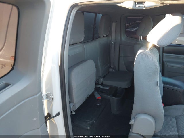 Toyota Tacoma 2014 5TFTX4CN7EX039027 Image 8