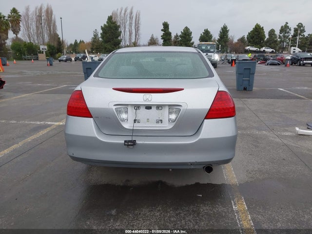 44040322 :رقم المزاد ، JHMCM56177C025127 vin ، 2007 Honda Accord 2.4 Vp مزاد بيع