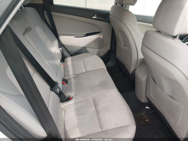 2018 HYUNDAI TUCSON KM8J3CA4XJU609410 Photo 7