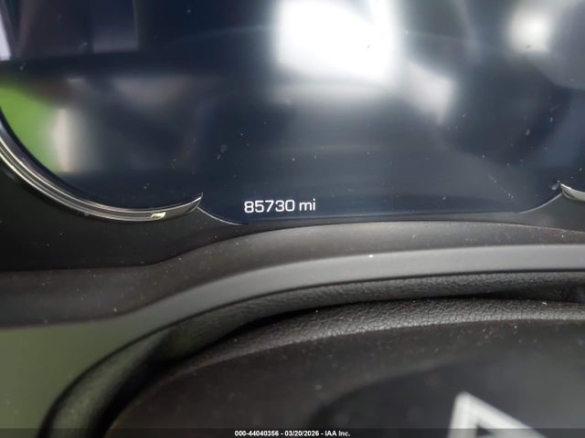 1GYS3CKJ4HR224235 Cadillac Escalade Premium Luxury
