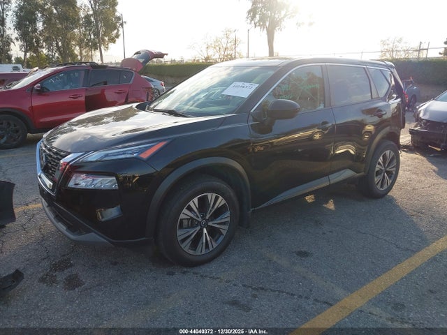 JN8BT3BA2PW422614 Nissan Rogue Sv Fwd