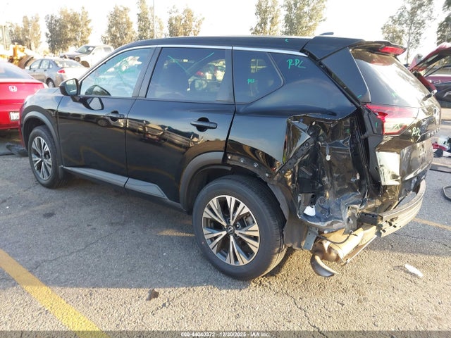 JN8BT3BA2PW422614 Nissan Rogue Sv Fwd