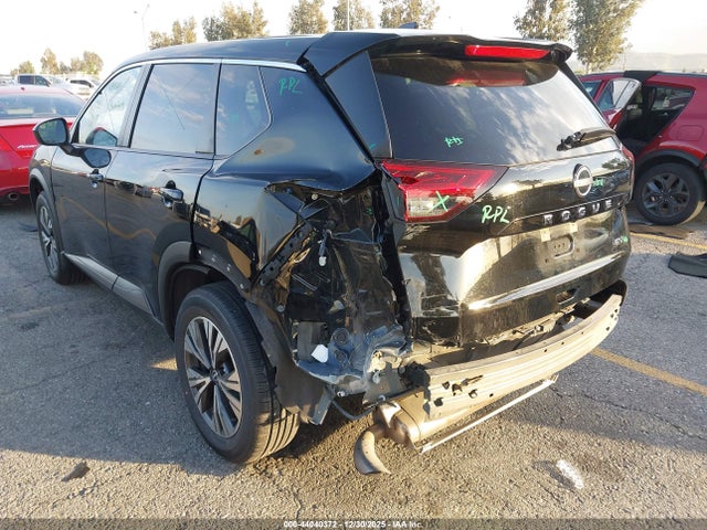 JN8BT3BA2PW422614 Nissan Rogue Sv Fwd