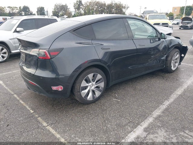 2024 TESLA MODEL Y 7SAYGDED4RF072080 Photo 3