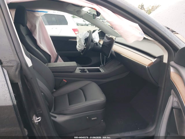 2024 TESLA MODEL Y 7SAYGDED4RF072080 Photo 4
