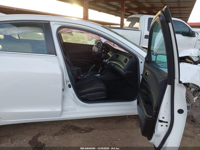 2019 ACURA ILX 19UDE2F7XKA011654 Photo 4