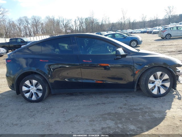 Aukcja sprzedaży 2025 Tesla Model Y Long Range Dual Motor All-wheel Drive, vin: 7SAYGAEE9SF265273, numer aukcji: 44040398