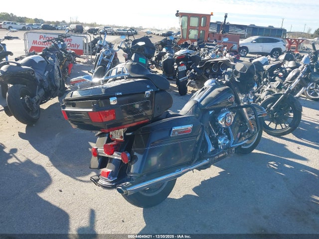2008 HARLEY-DAVIDSON FLHTCUI 1HD1FC4188Y636362 Photo 3