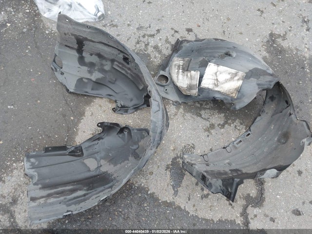 4T1B11HK1JU141506 Toyota CAMRY XLE