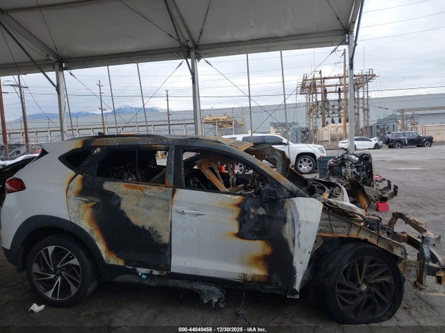 KM8J33ALXLU271940 Hyundai Tucson Sport