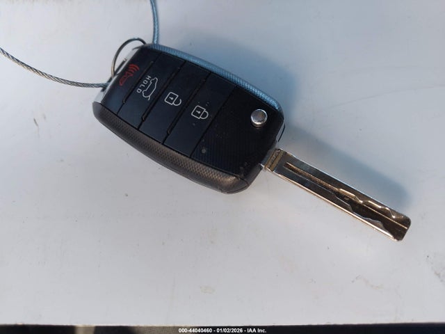 KNDJN2A28F7786485 KIA Soul
