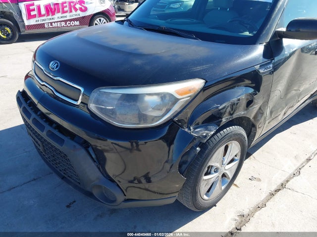 KNDJN2A28F7786485 KIA Soul