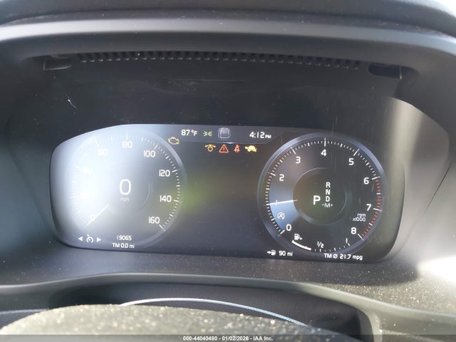 2021 VOLVO XC40 YV4162UK2M2421901 Photo 6