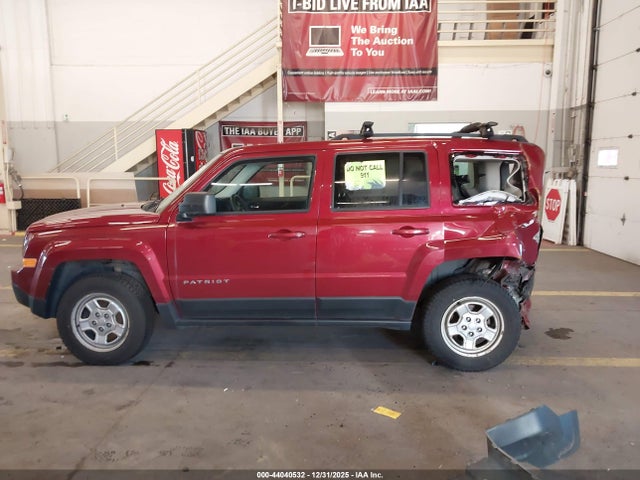 1C4NJRBB6GD668670 Jeep Patriot Sport