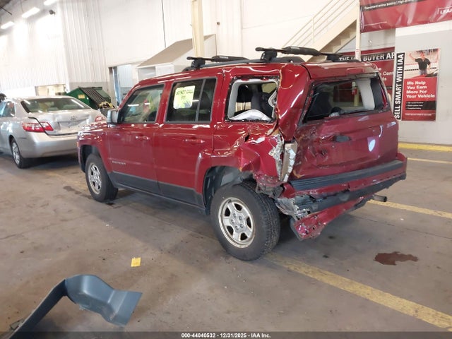 1C4NJRBB6GD668670 Jeep Patriot Sport