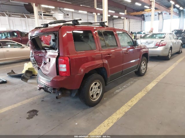 1C4NJRBB6GD668670 Jeep Patriot Sport