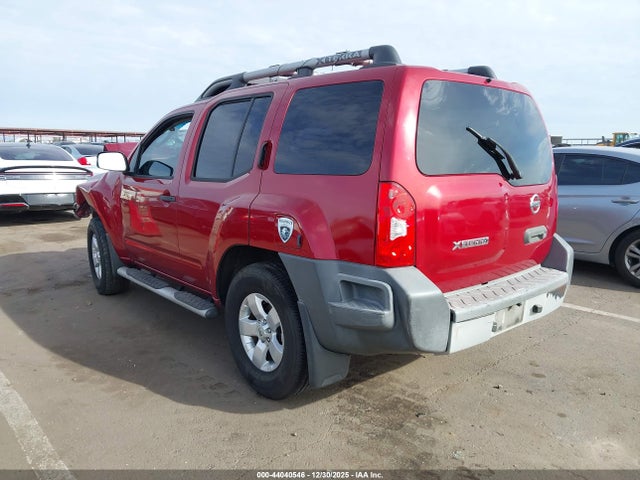 2010 NISSAN XTERRA 5N1AN0NU2AC516230 Photo 2